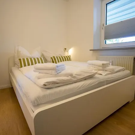 Albatros * בוסום